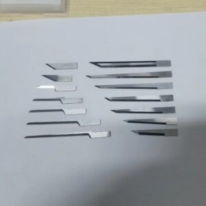 U-shaped oscillating knife for curved cuts